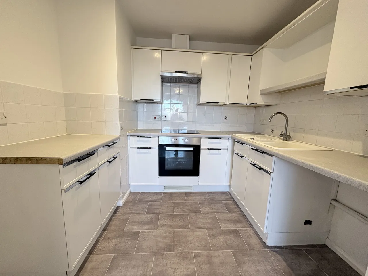 Quebec Close, Eastbourne, BN23, photo 3