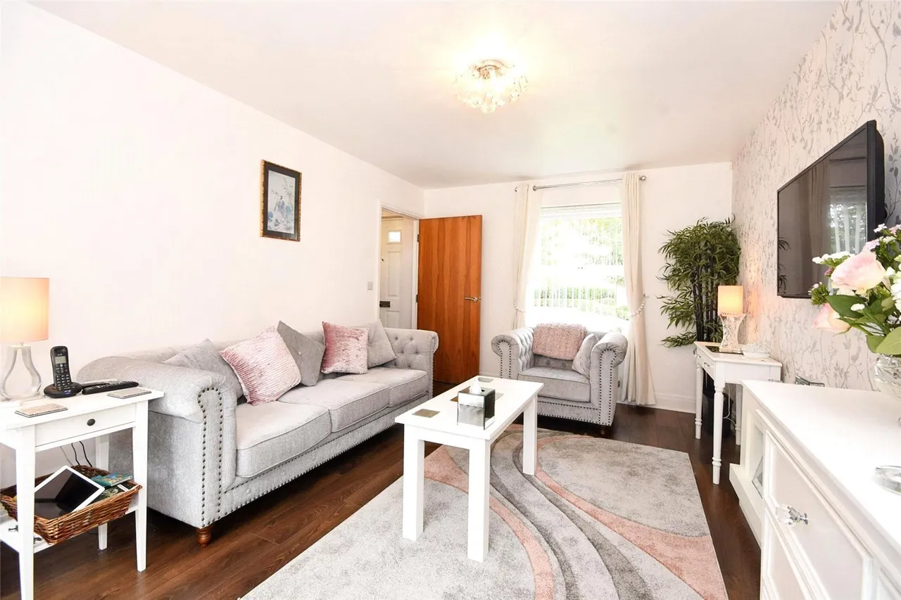 Bell Hill Close, Billericay, Essex, CM12, photo 2