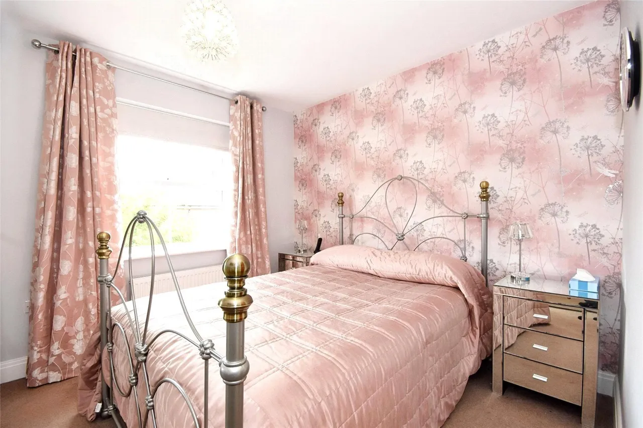 Bell Hill Close, Billericay, Essex, CM12, photo 7