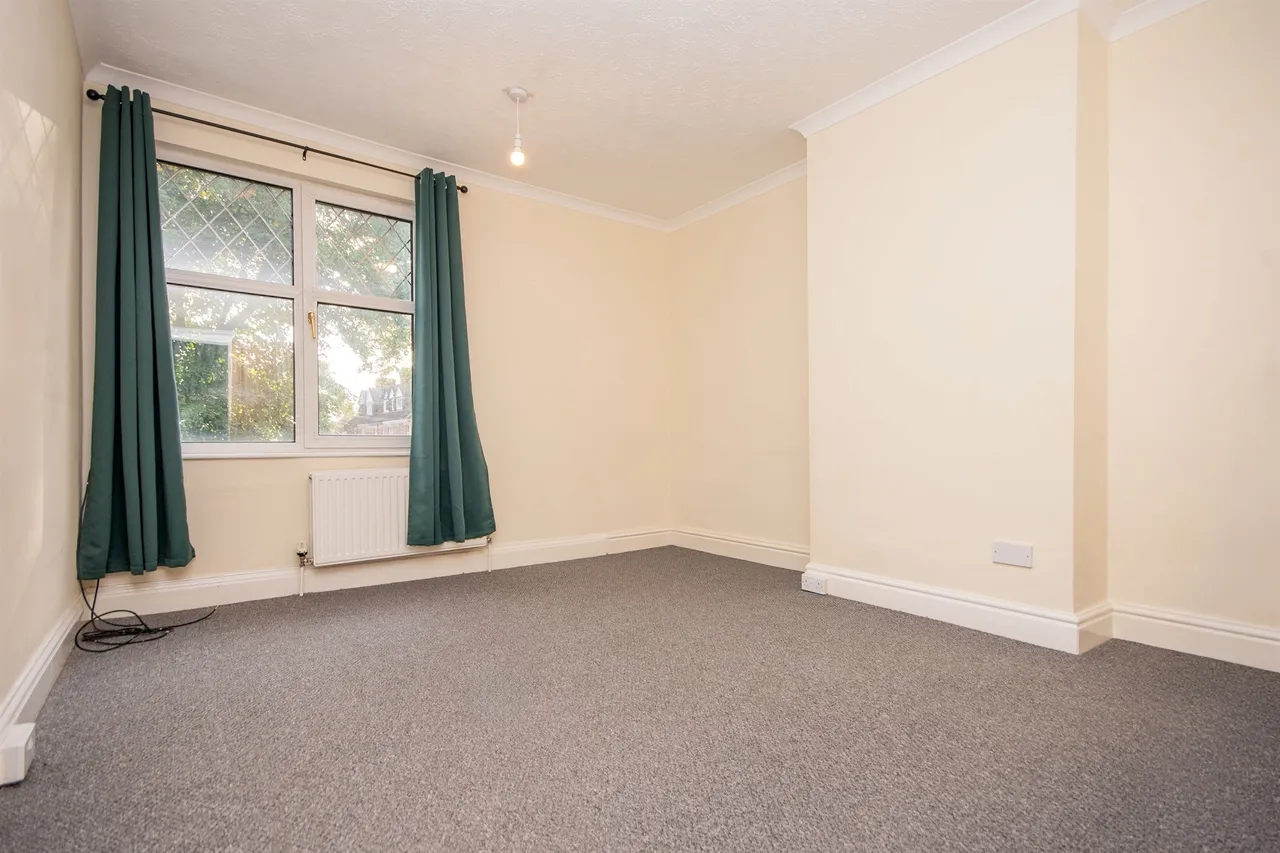 The Grove, Kettering, NN15, photo 10