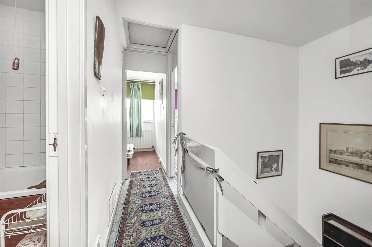 West Drive, London, SW16, photo 11