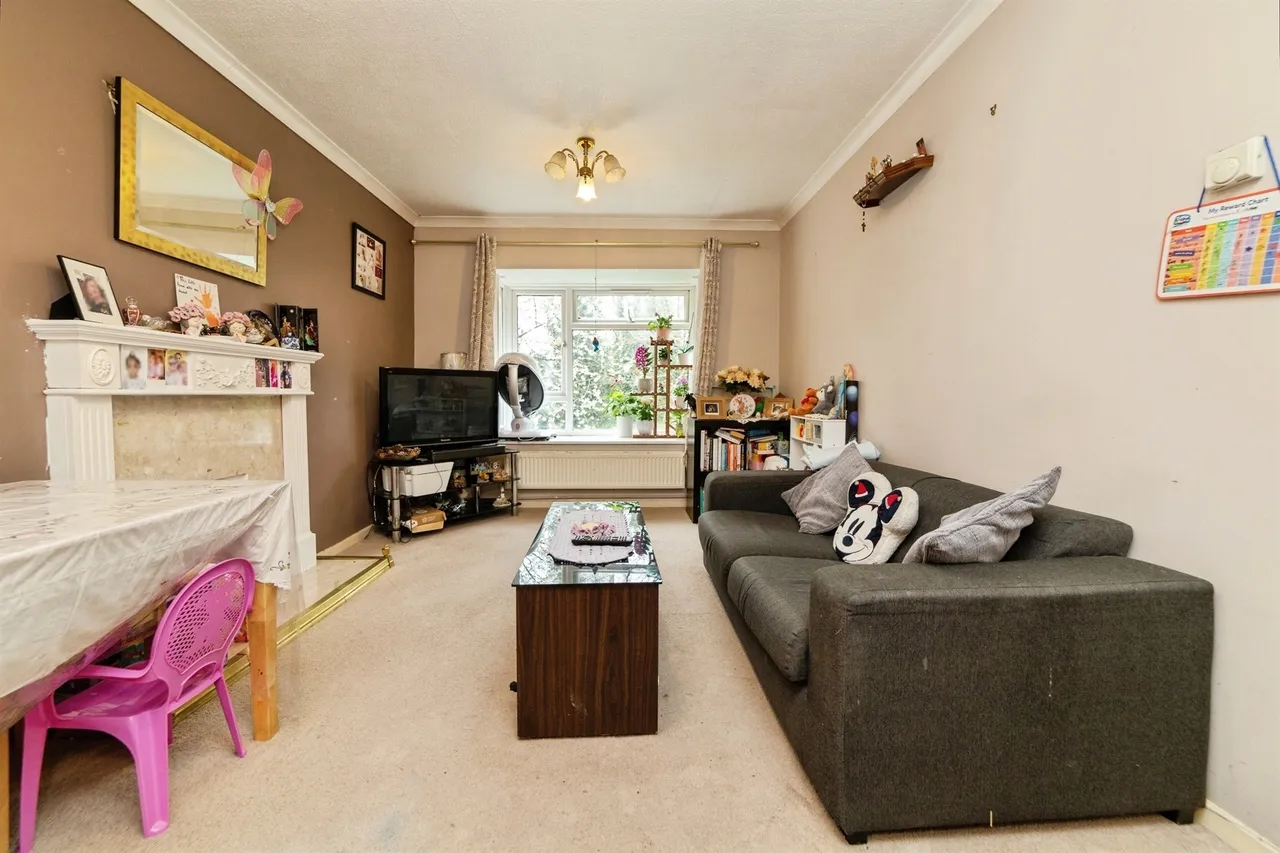 Baron Court, Stevenage, SG1, photo 5
