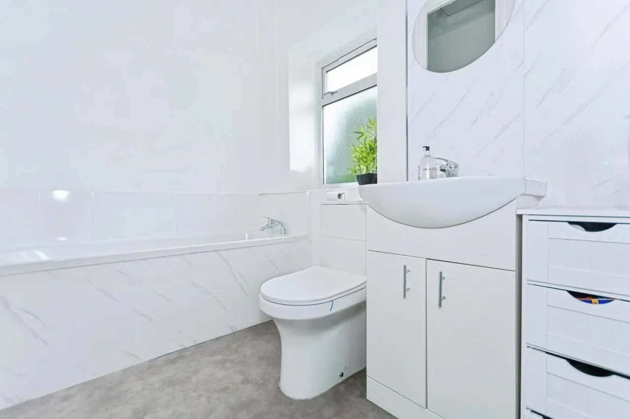 Marsh Lane, Hampton-In-Arden, B92, photo 11