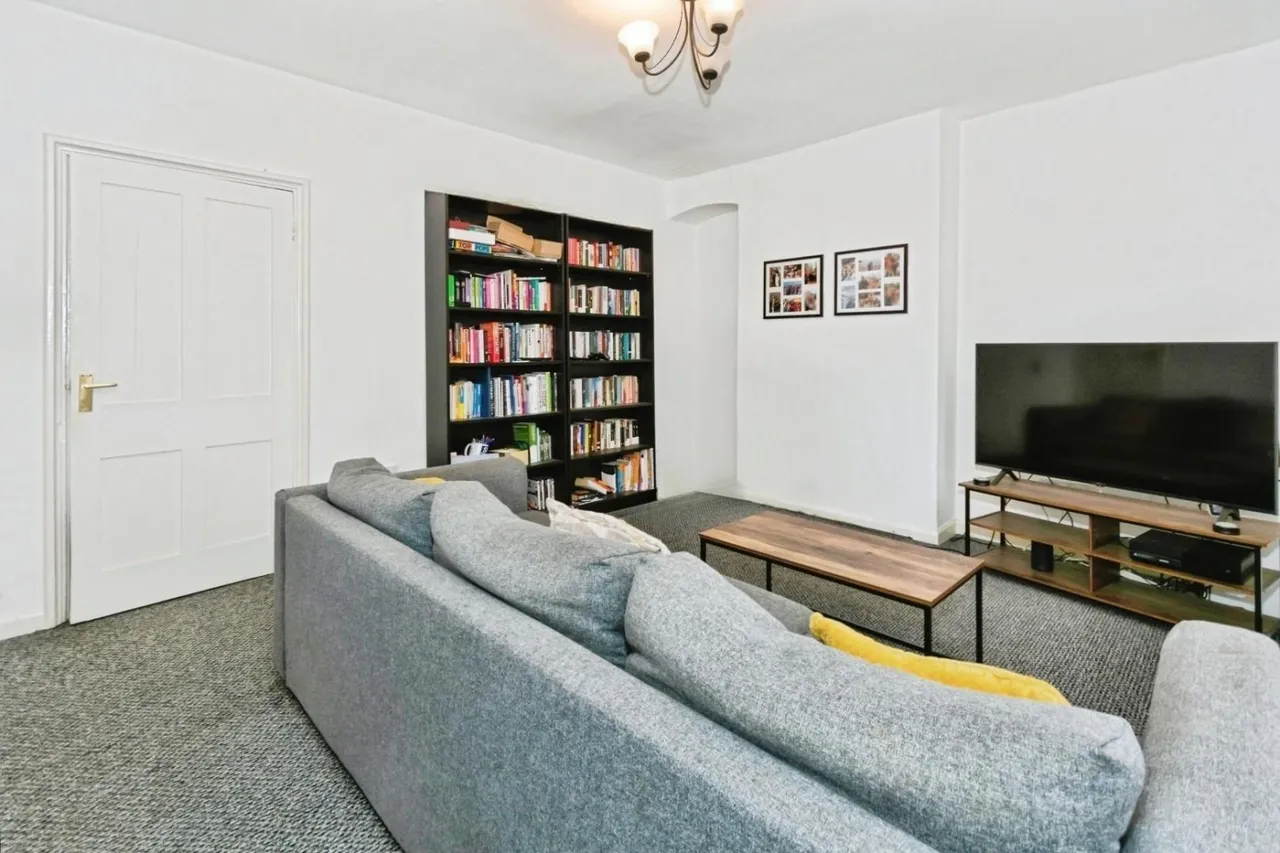 Marsh Lane, Hampton-In-Arden, B92, photo 6