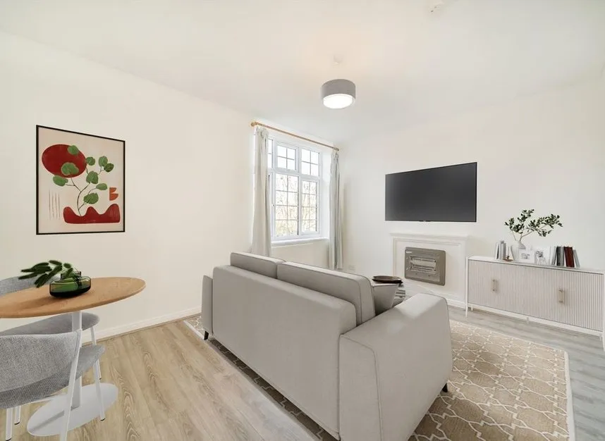 Streatham Close, Streatham Hill, SW16, photo 3