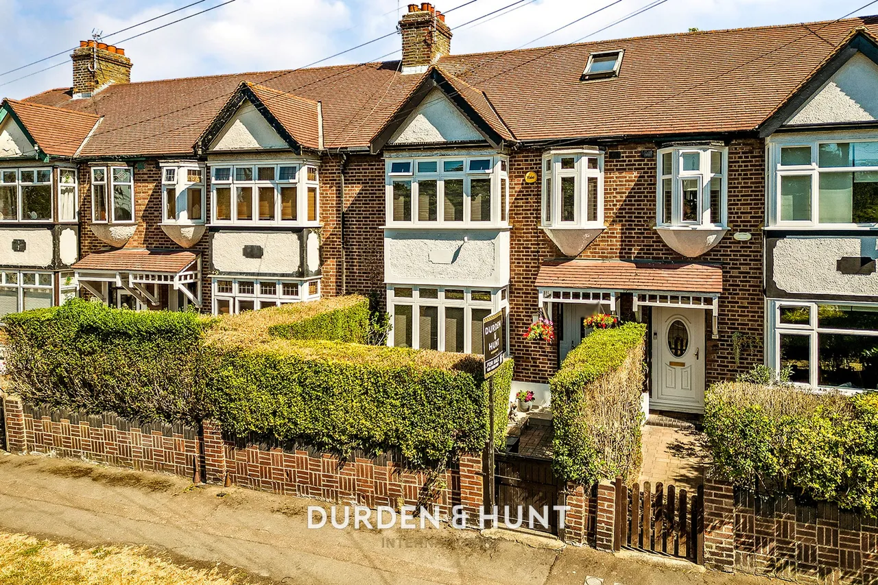 Chigwell Road, Woodford Green, IG8, photo 29