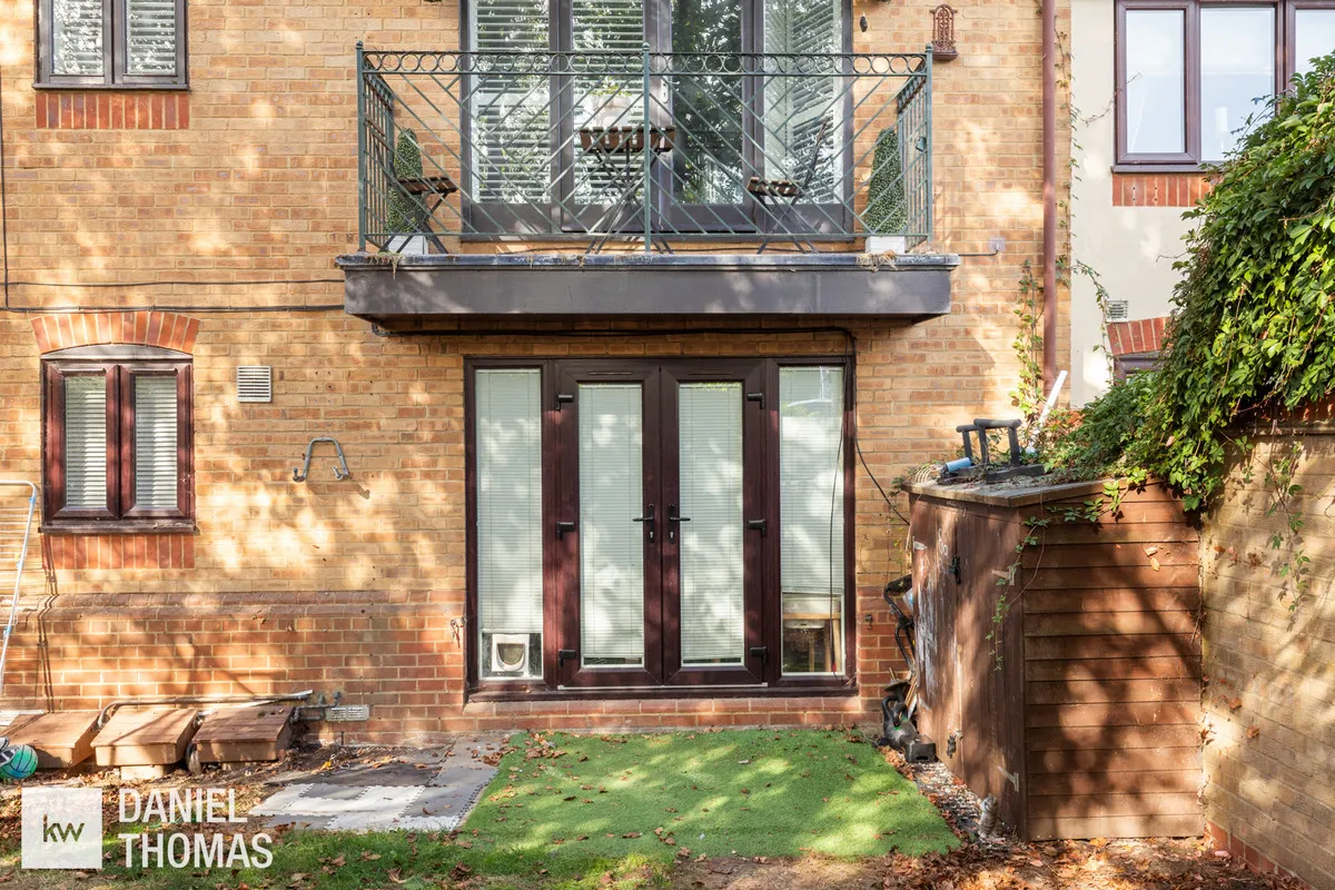Horseshoe Close, Waltham Abbey, EN9, photo 18
