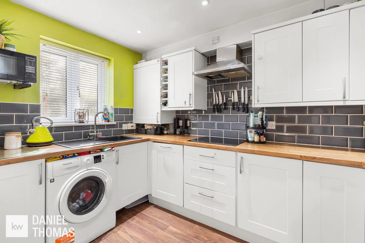 Horseshoe Close, Waltham Abbey, EN9, photo 10