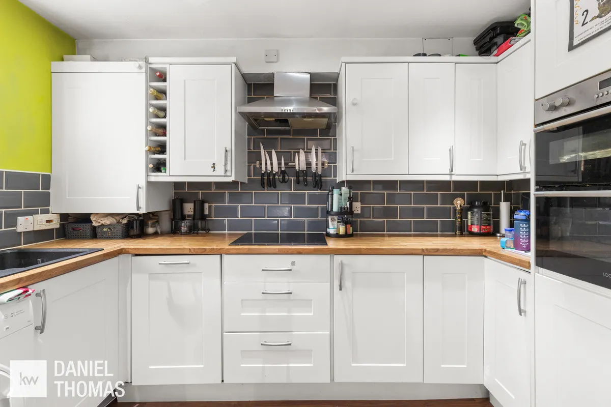 Horseshoe Close, Waltham Abbey, EN9, photo 9