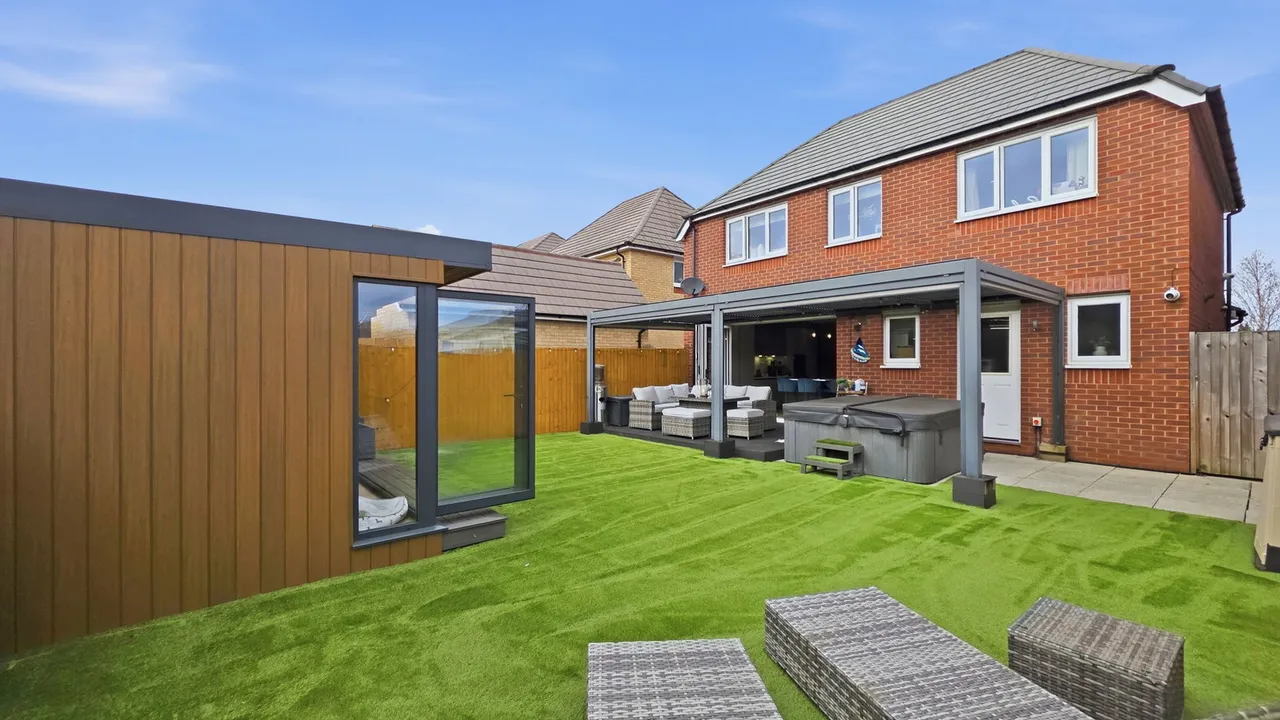 Moorgate Drive, Astley M29 7UA, photo 10