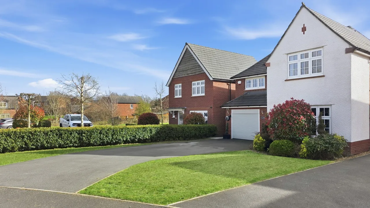 Moorgate Drive, Astley M29 7UA, photo 4