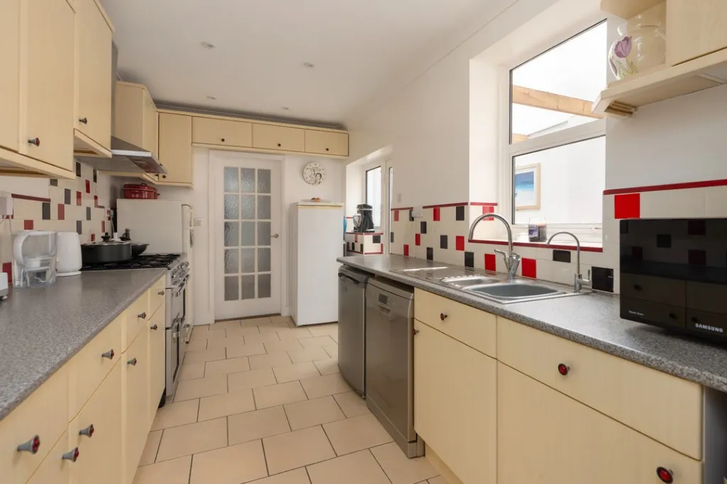 Belmont Road, Whitstable, photo 6
