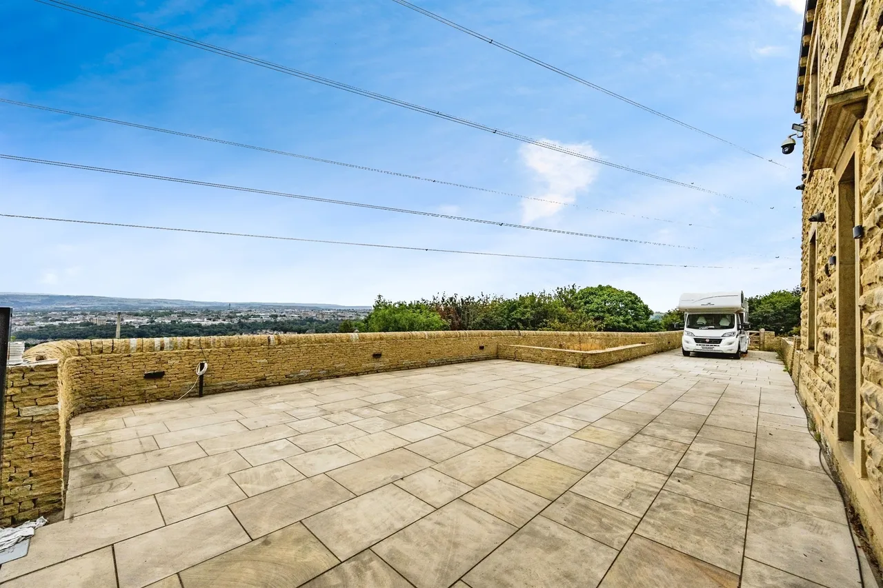 Deans Terrace, Ploughcroft Lane, Halifax, photo 11
