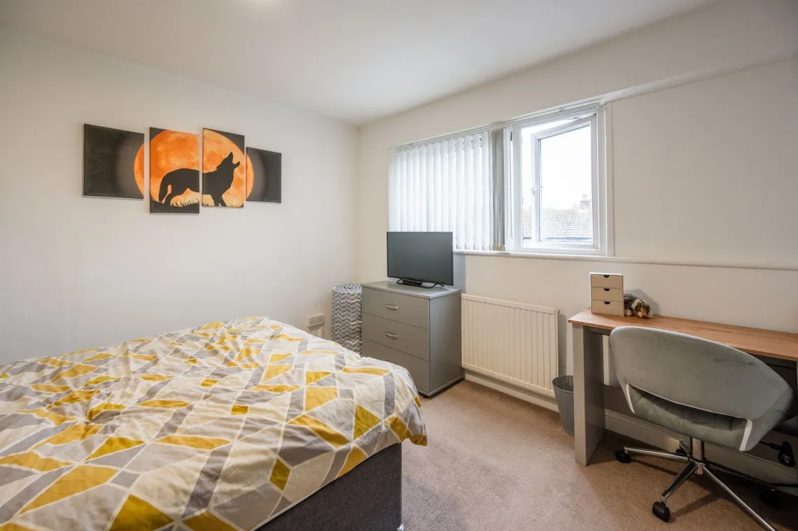Pennington Avenue, Ormskirk, L39, photo 15