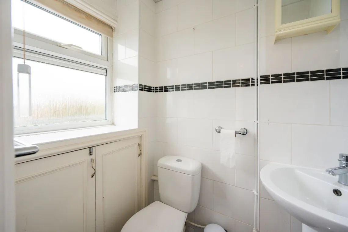 Pennington Avenue, Ormskirk, L39, photo 18