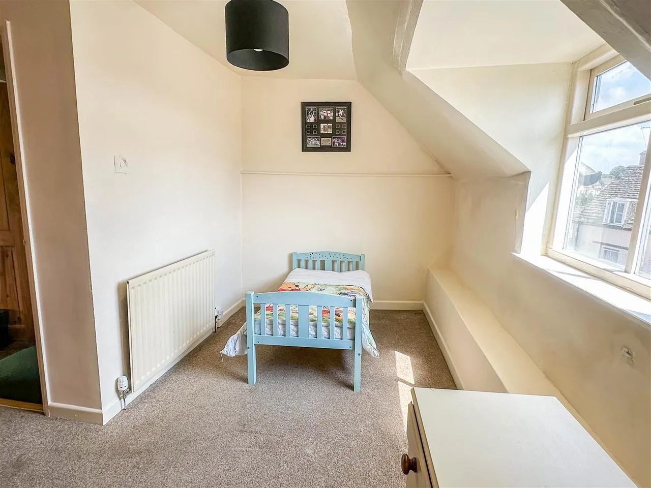 Bristol Street, Malmesbury, SN16, photo 9