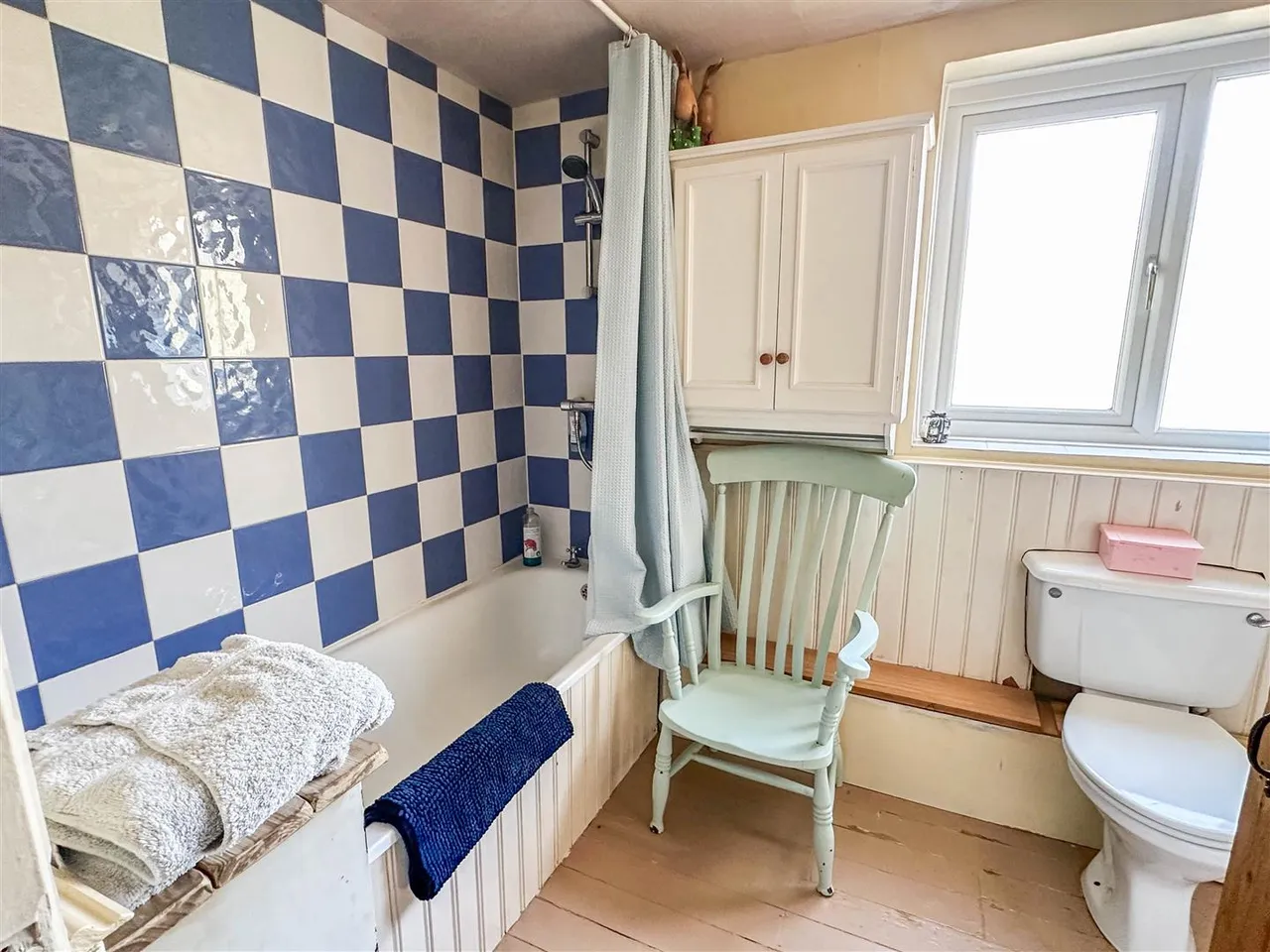 Bristol Street, Malmesbury, SN16, photo 8