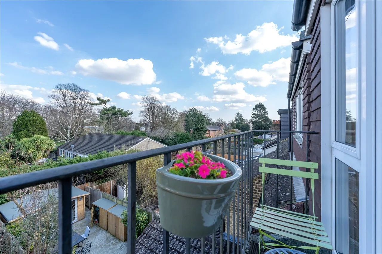 Percy Road, Hampton, TW12 2JW, photo 10