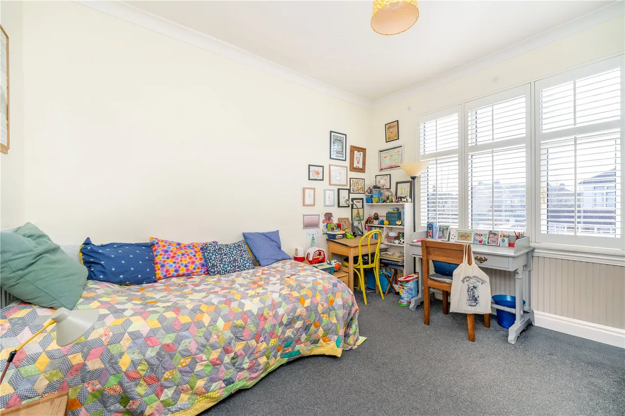 Percy Road, Hampton, TW12 2JW, photo 12