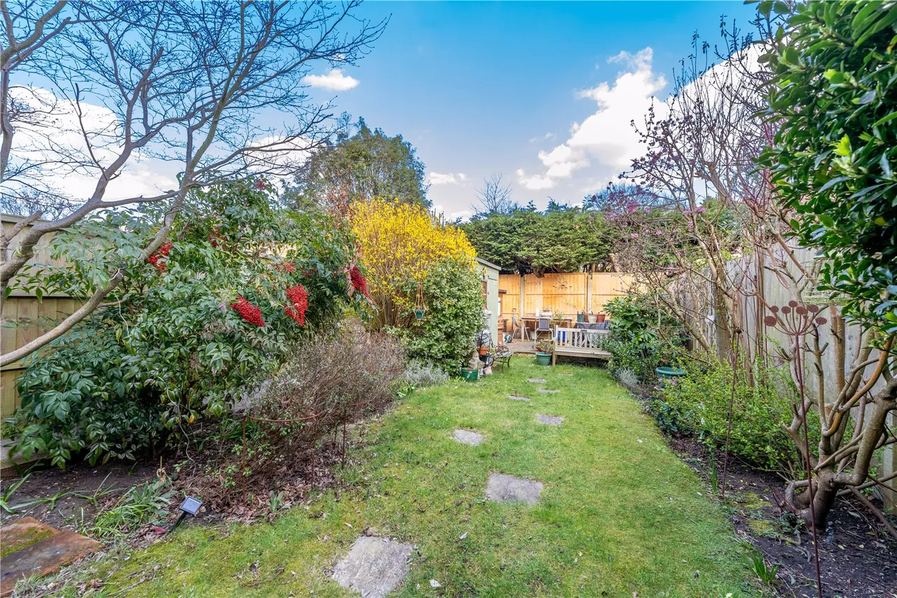 Percy Road, Hampton, TW12 2JW, photo 14
