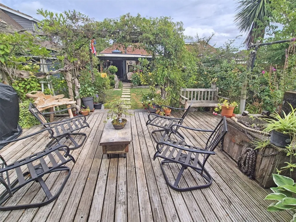 New Milton, Hampshire, photo 16