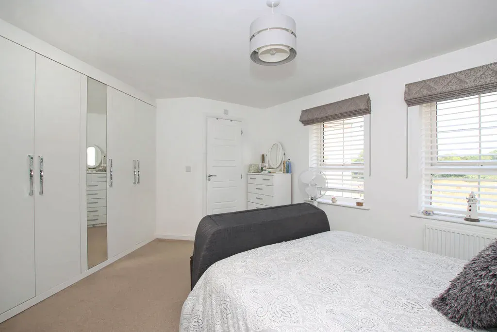 Burgundy Drive, Hemel Hempstead, Hertfordshire, HP2 7DB, photo 6