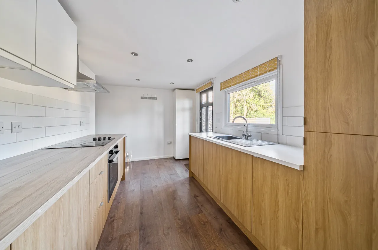 The Plateau, Warfield Park, Bracknell, Berkshire, RG42 3RH, photo 14