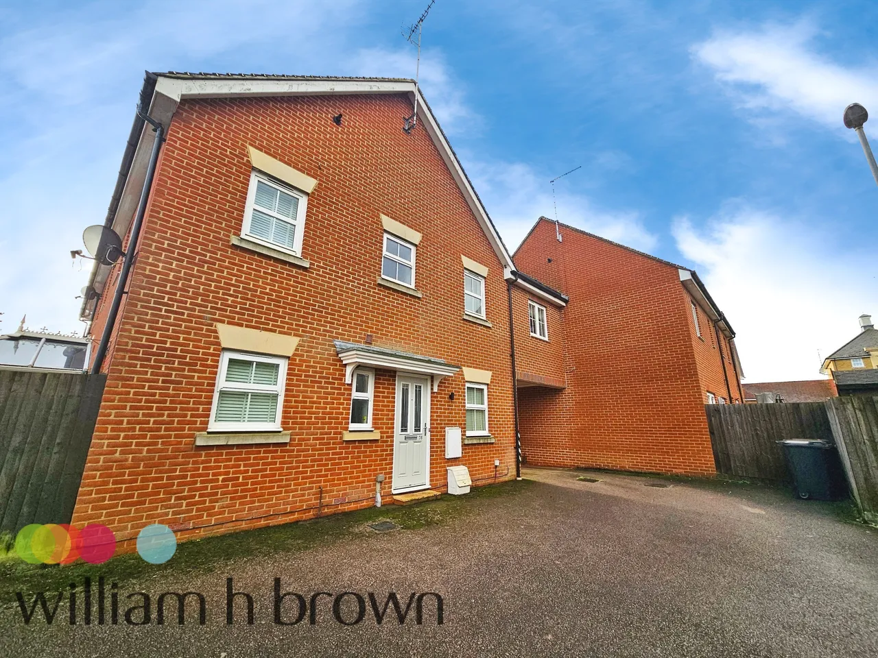 2 bed house to rent — Chelwater, Great Baddow, CHELMSFORD