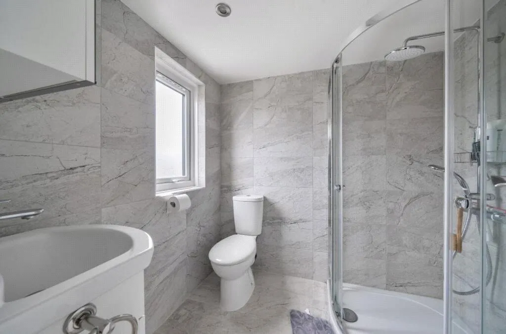 Carlyon Avenue, Harrow, HA2, photo 9