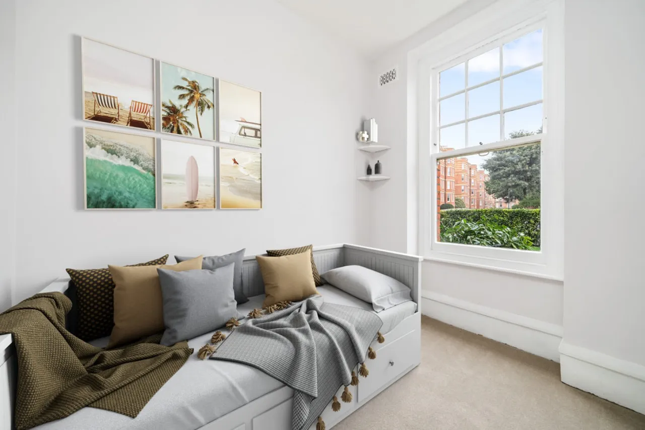 Sutton Court, Fauconberg Road, photo 4