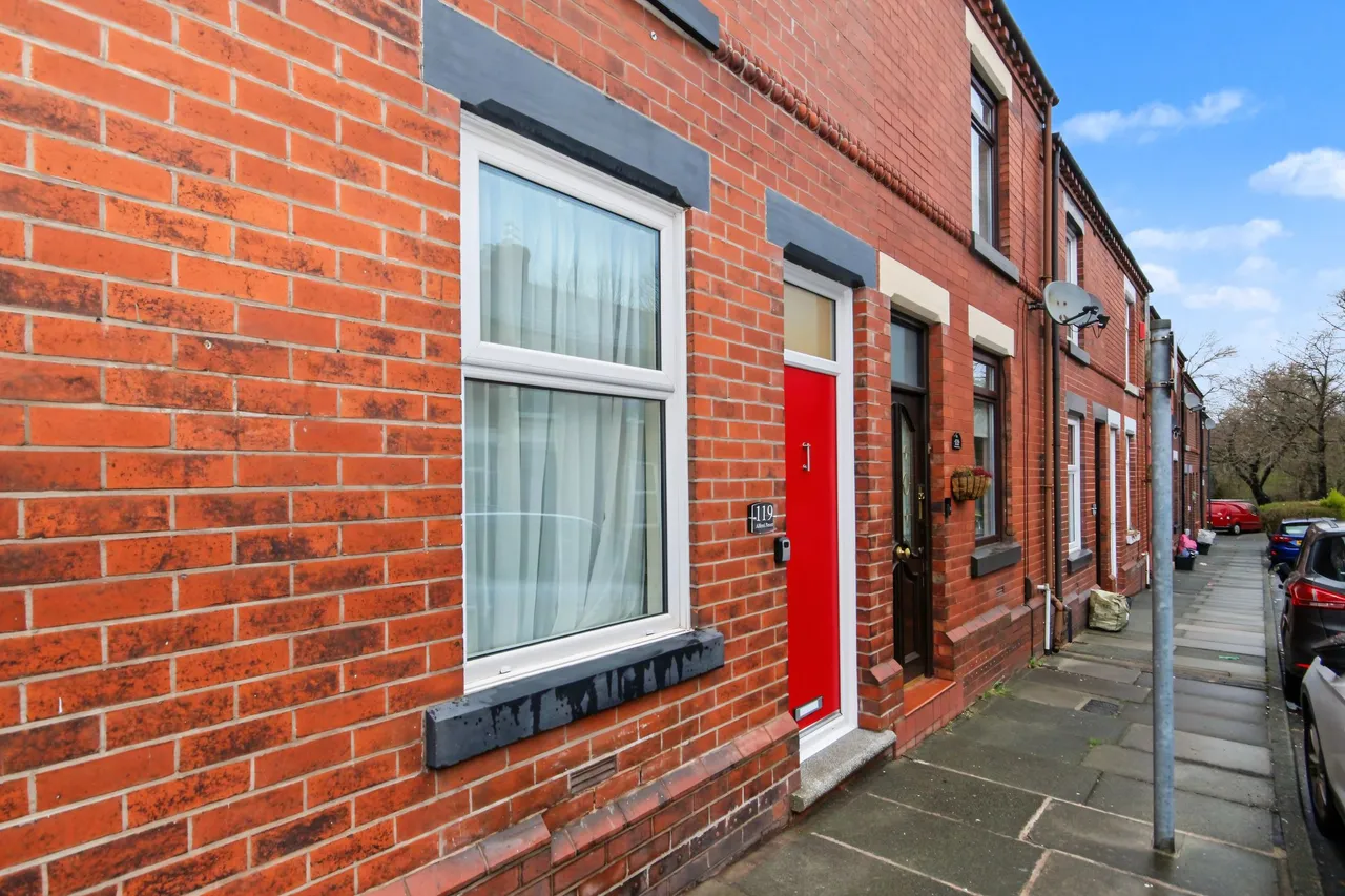 2 bed house to rent, Alfred Street, St. Helens, WA10