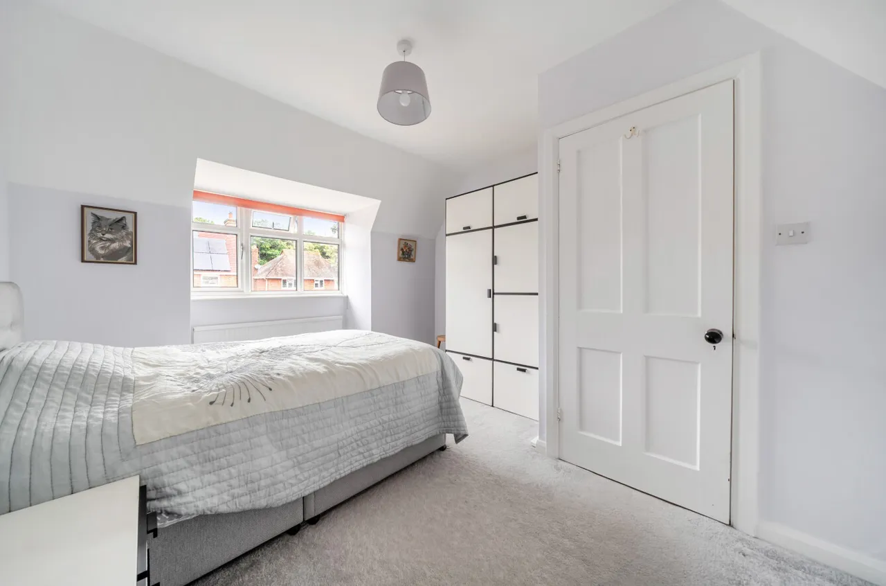 Yew Tree Road, Witley, GU8, photo 22