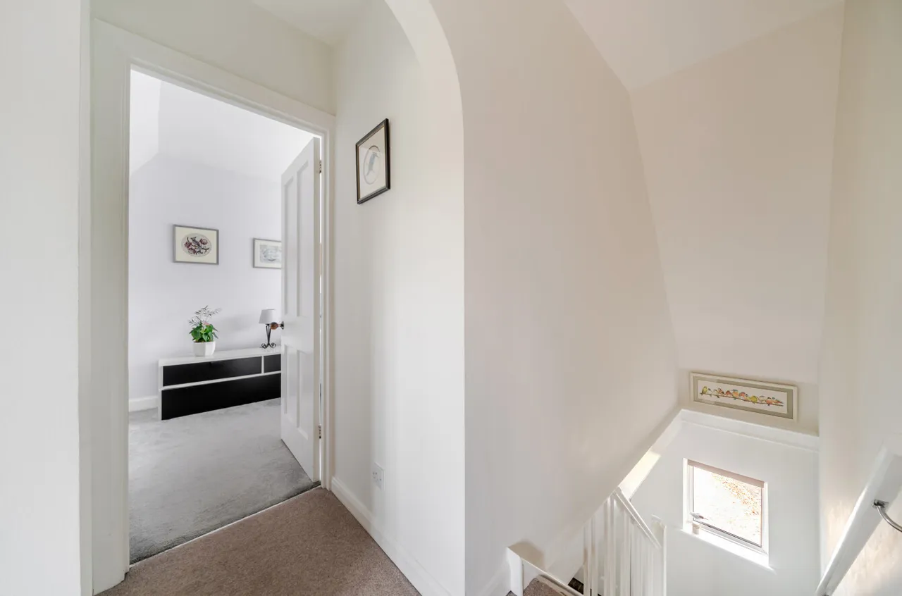 Yew Tree Road, Witley, GU8, photo 20