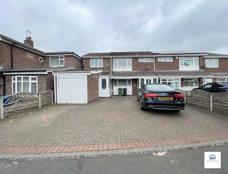 5 bed house for sale — Coombe Rise, Oadby, LE2 5TU