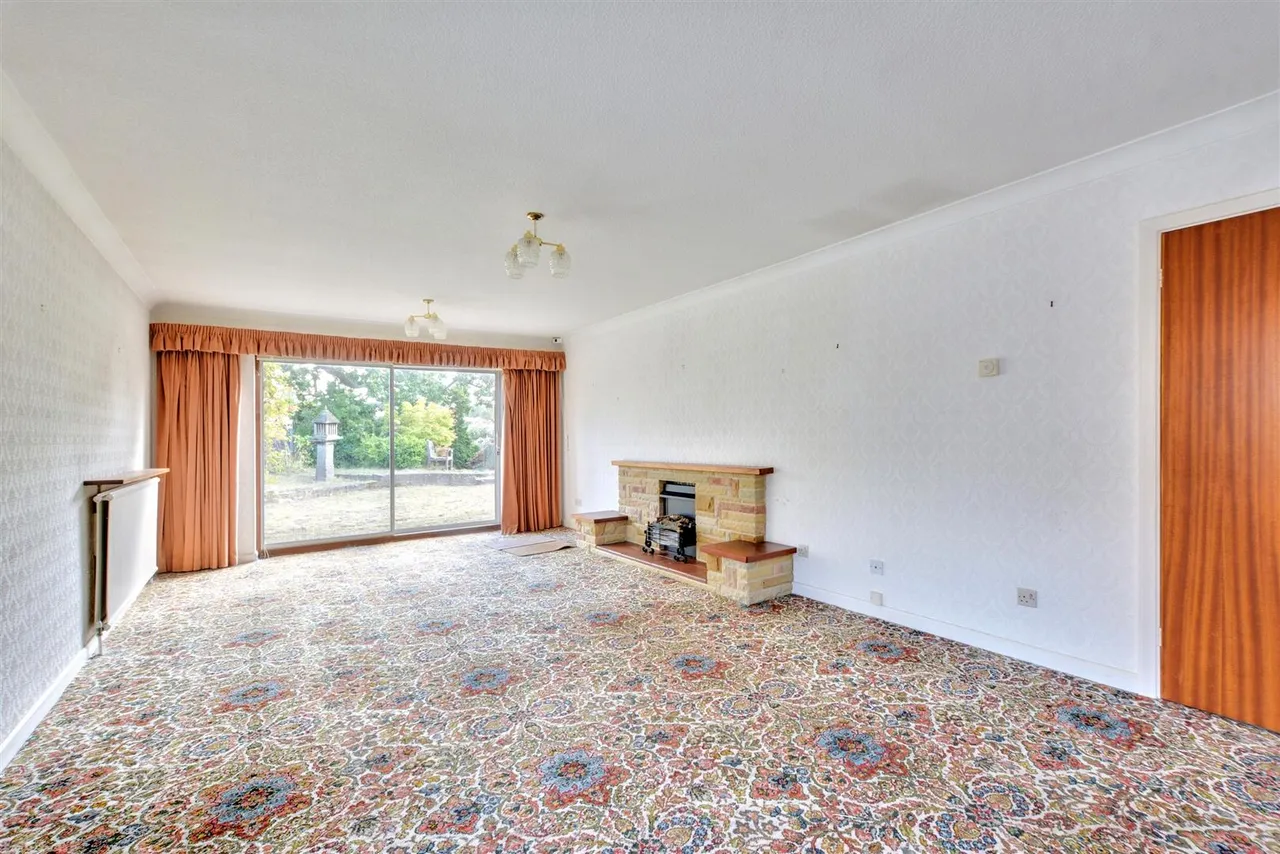 Pinfold Crescent, Woodborough, NG14, photo 10
