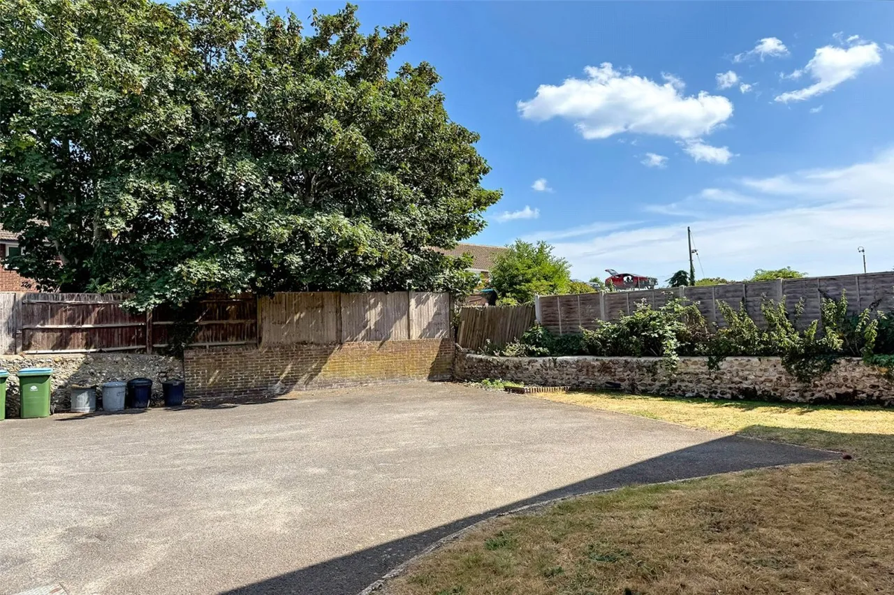 Littlehampton, BN17, photo 6