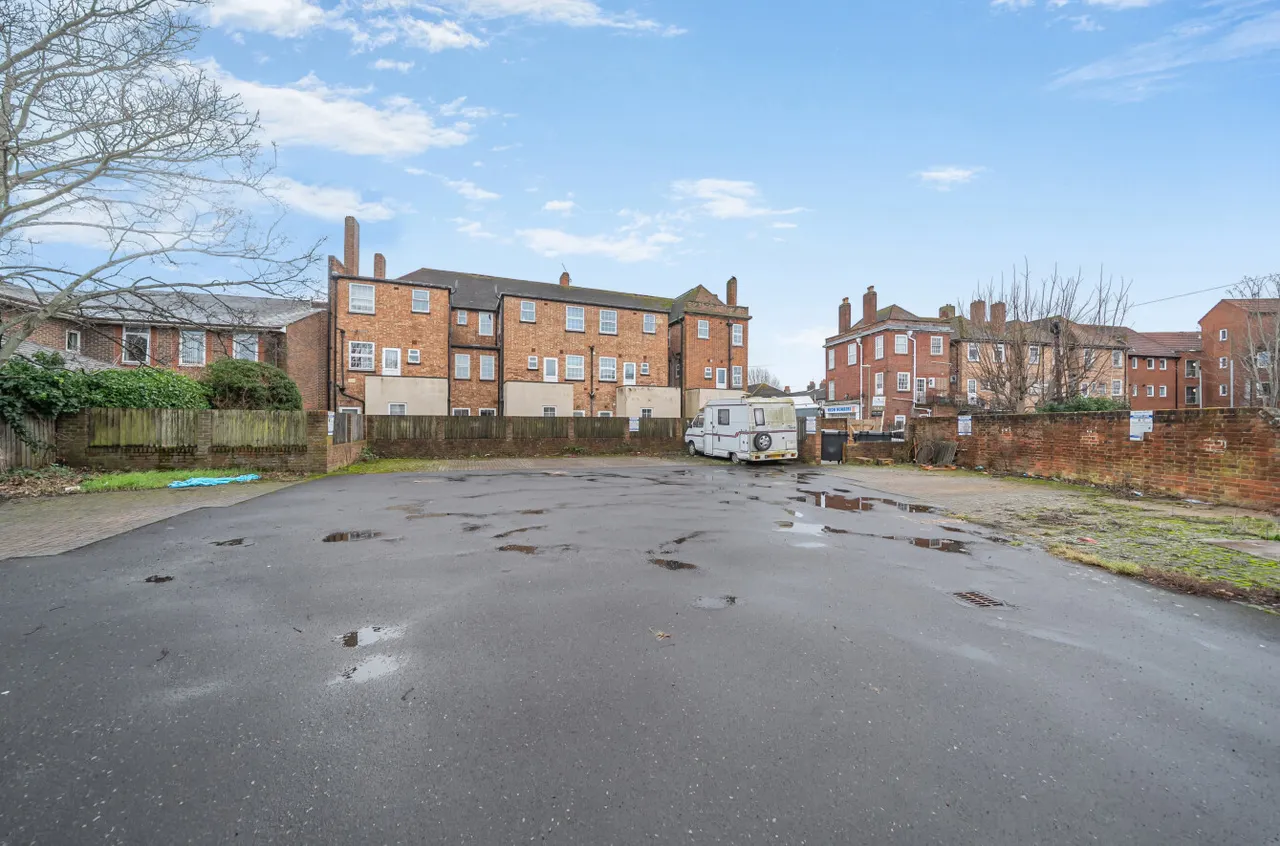 Stoke Road, Gosport, PO12, photo 8