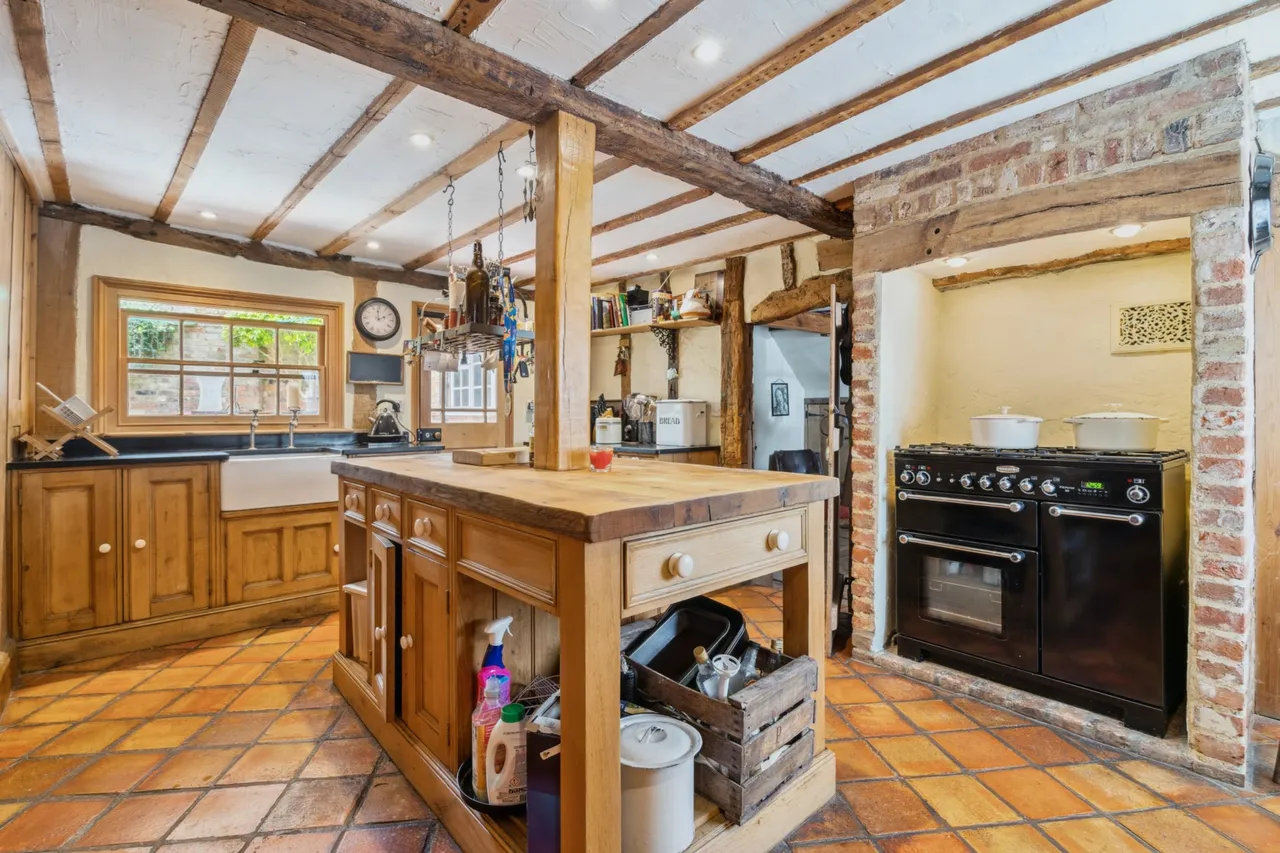 High Street, Bushey, Bushey, WD23 1BD, photo 5