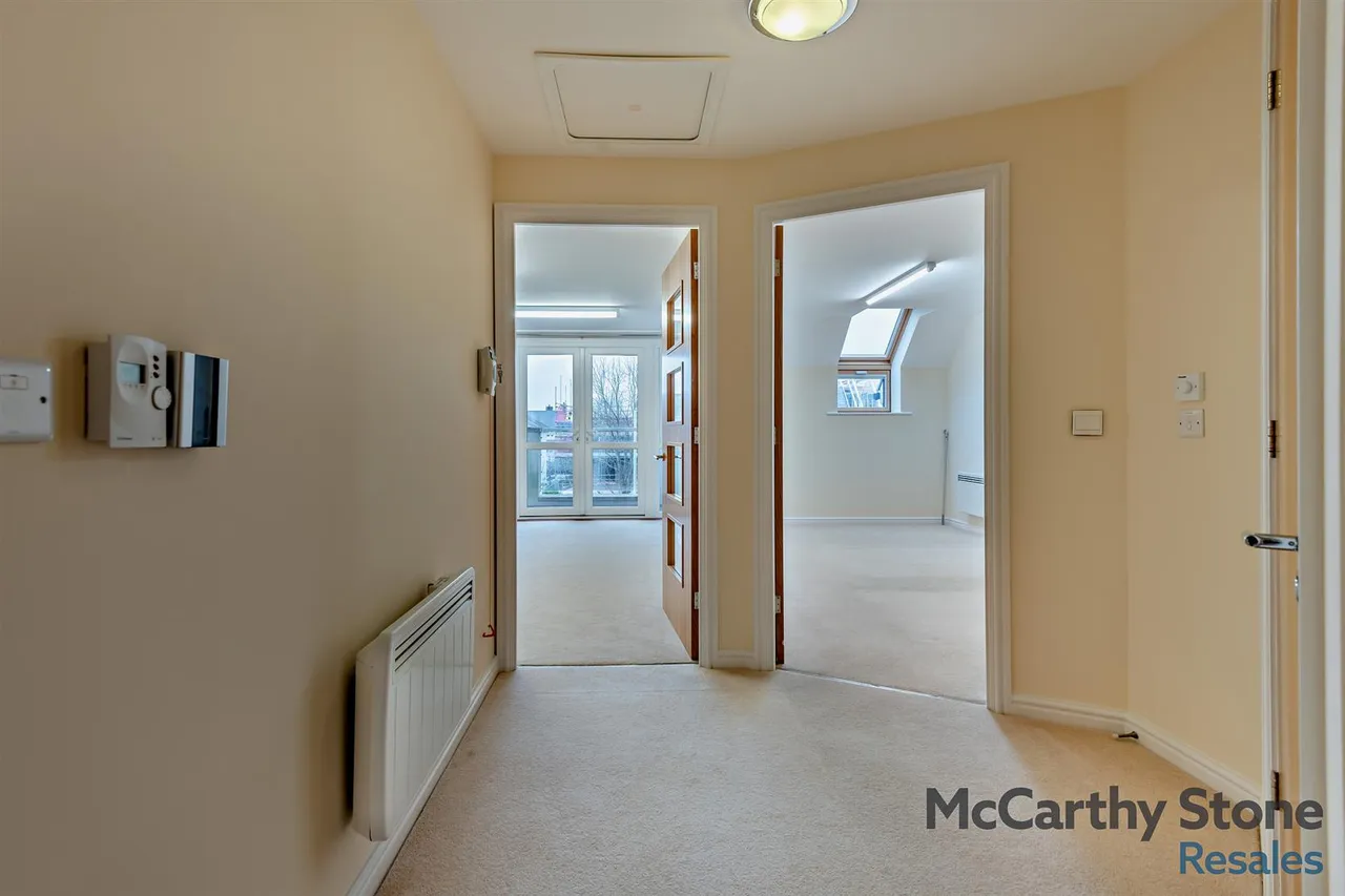 Avenue Road, Lymington, SO41, photo 13