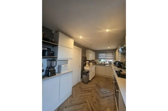 Oaksherd Mews, Tipton, photo 6