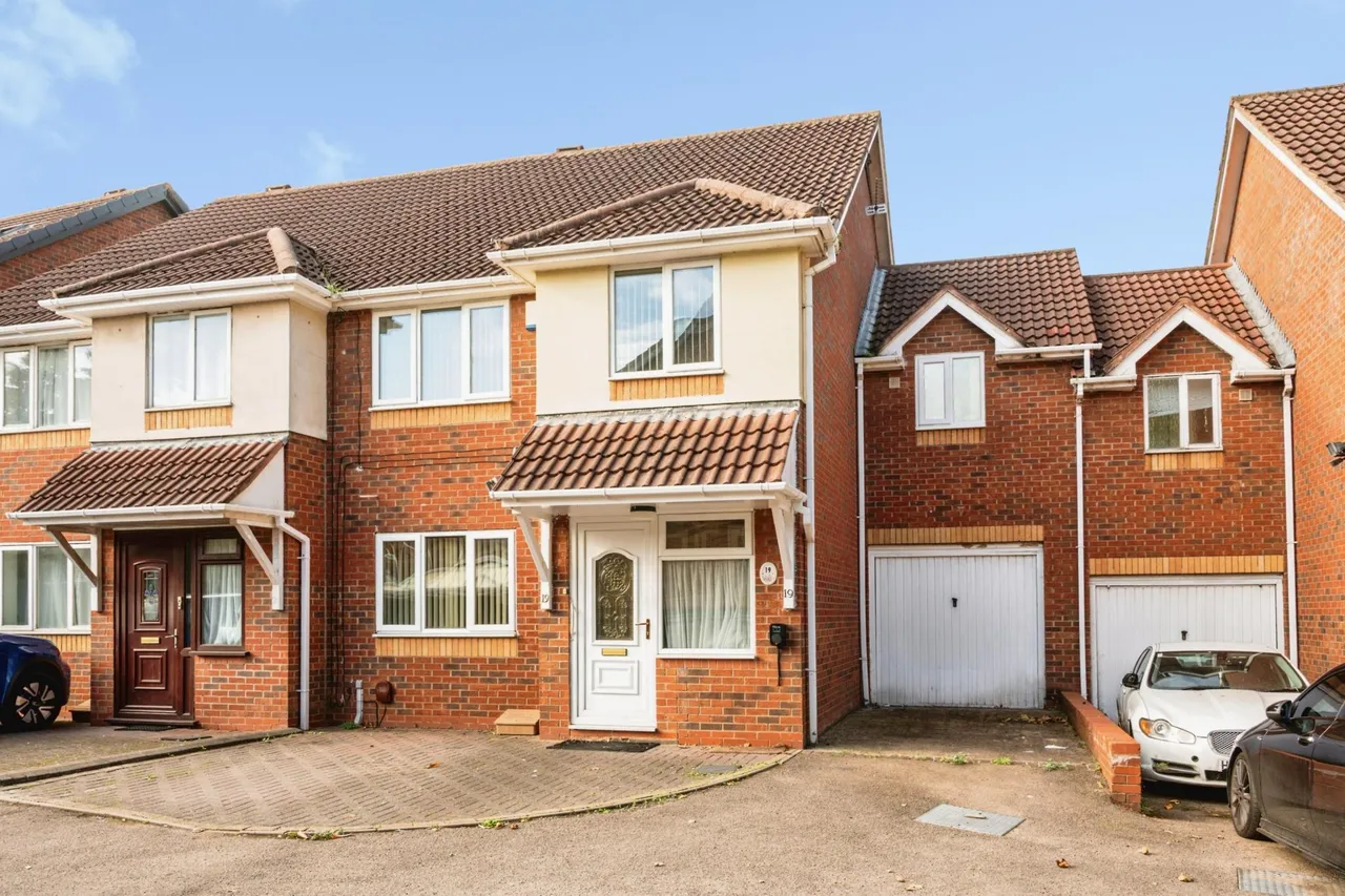 5 bed house for sale, Autumn Grove, Birmingham, B19