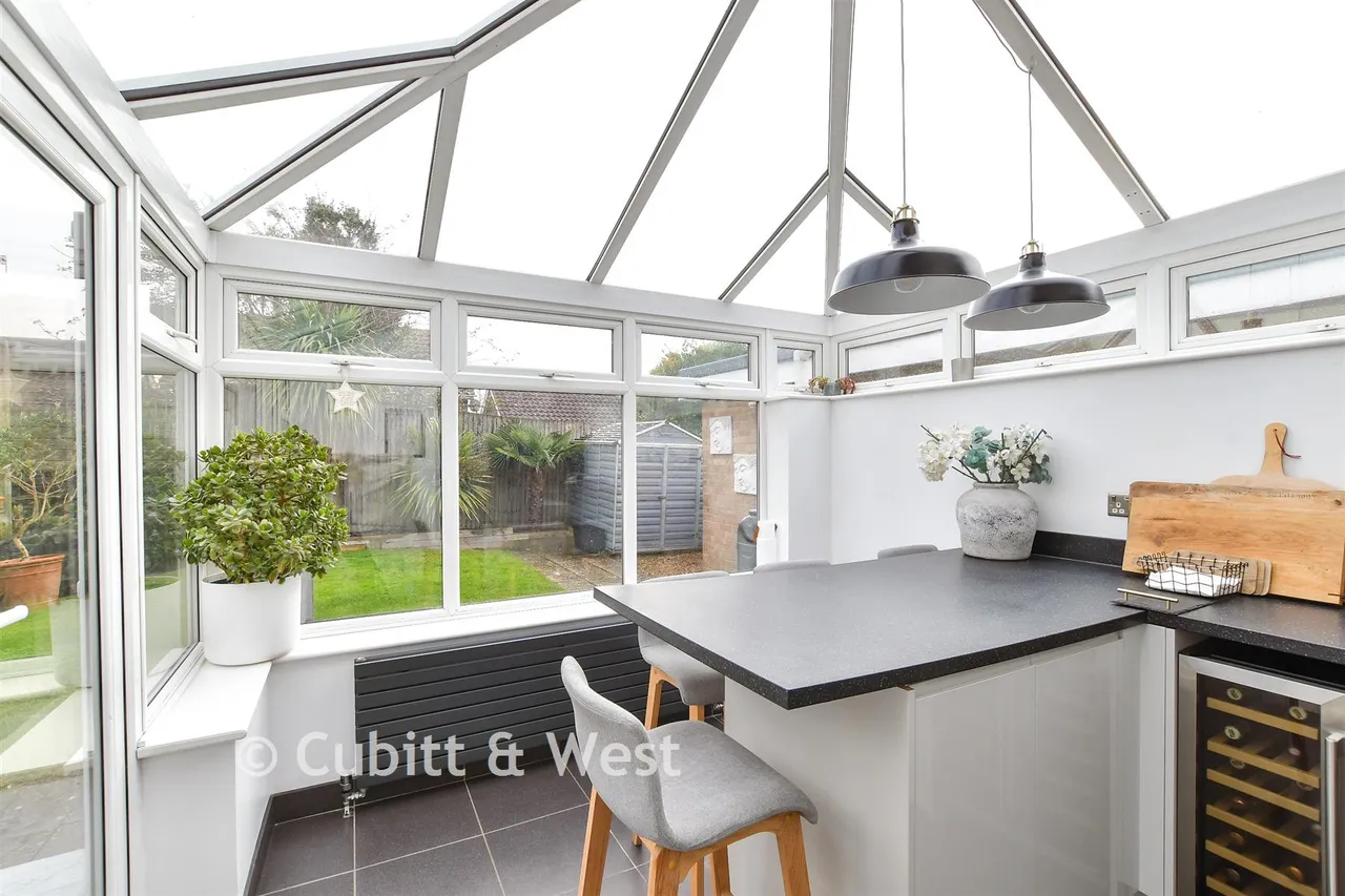 Pitt Gardens, Woodingdean, BN2, photo 8