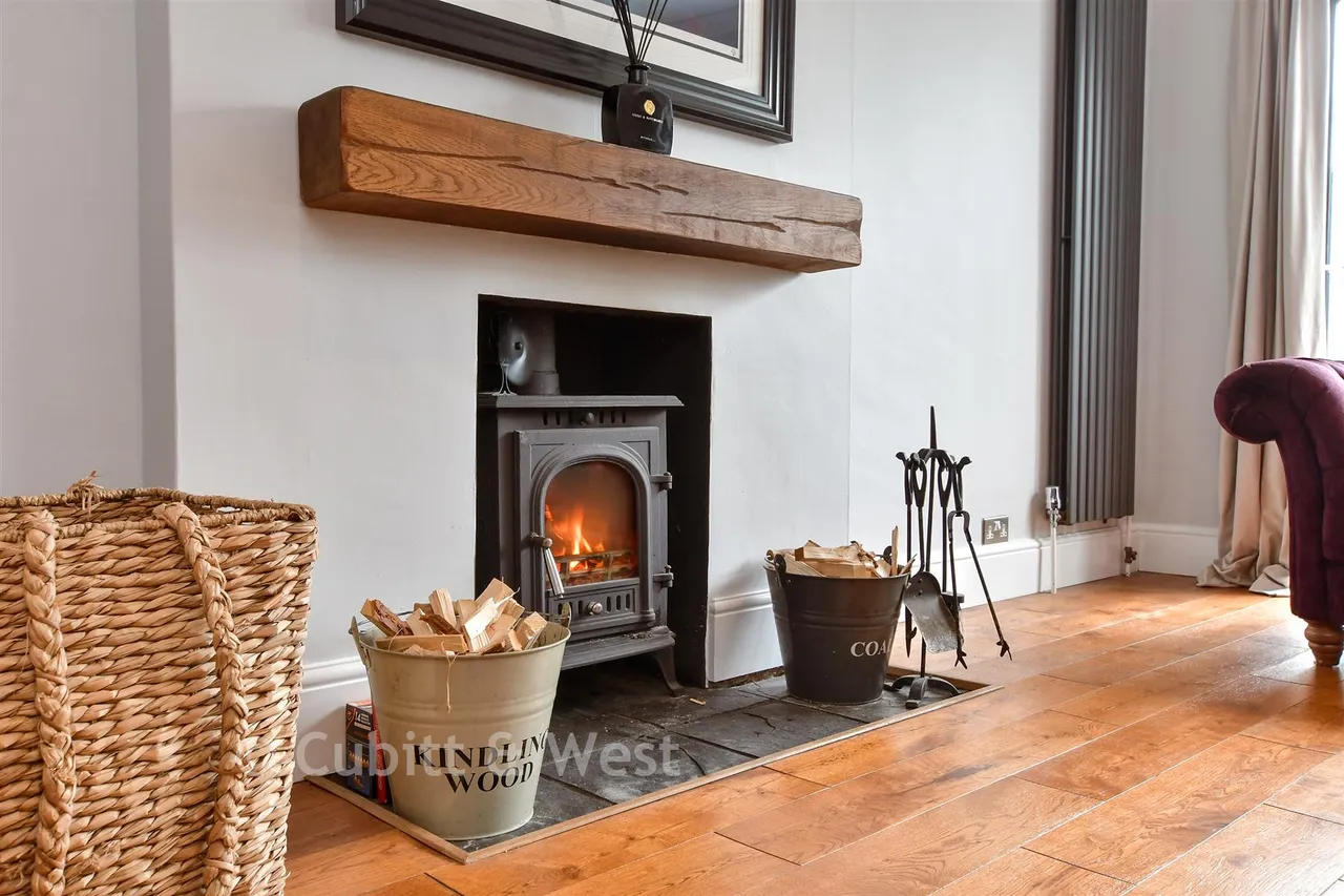 Pitt Gardens, Woodingdean, BN2, photo 7