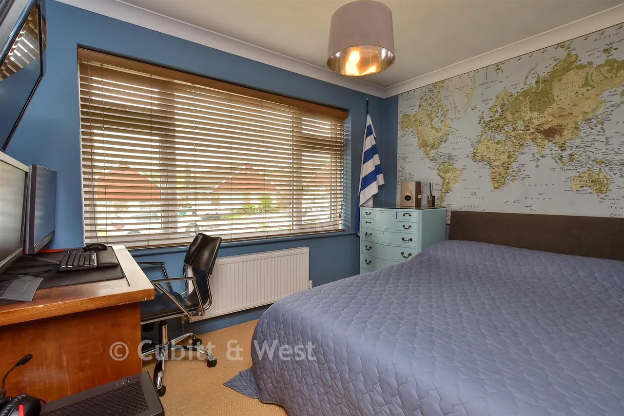 Pitt Gardens, Woodingdean, BN2, photo 13