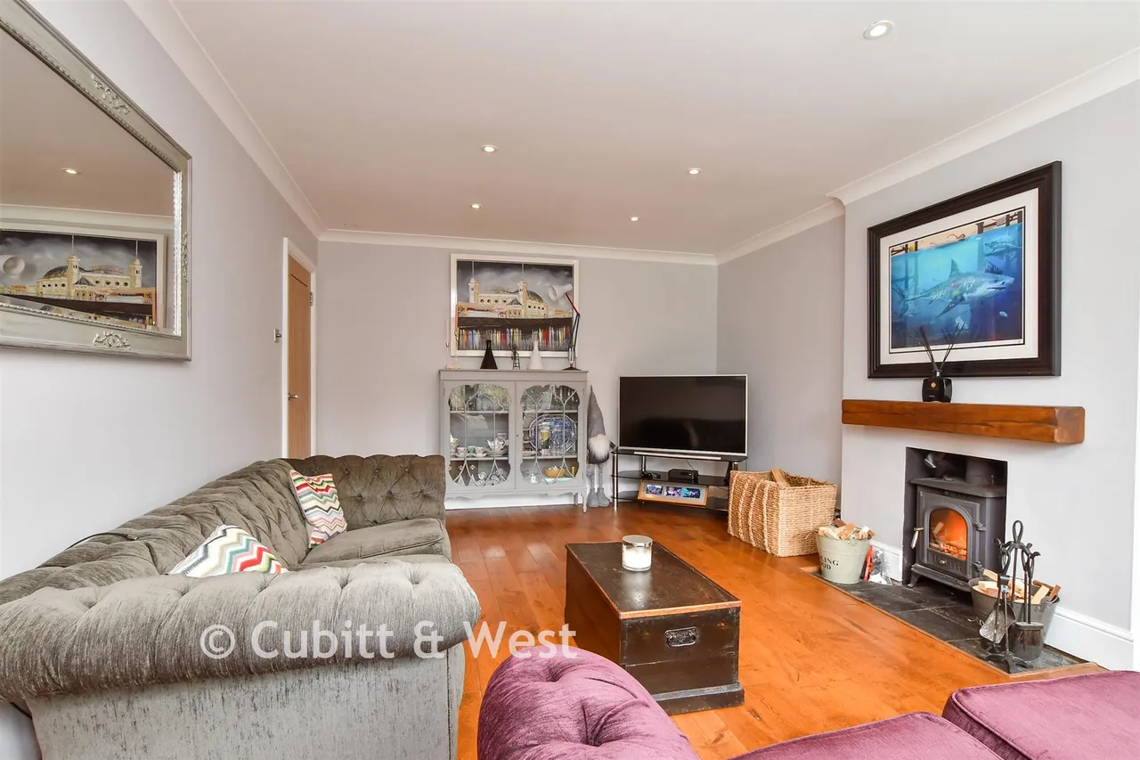 Pitt Gardens, Woodingdean, BN2, photo 6