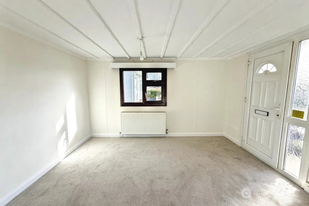 Mill Farm Park, Bulkington, CV12, photo 4
