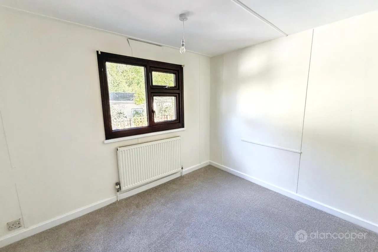 Mill Farm Park, Bulkington, CV12, photo 10