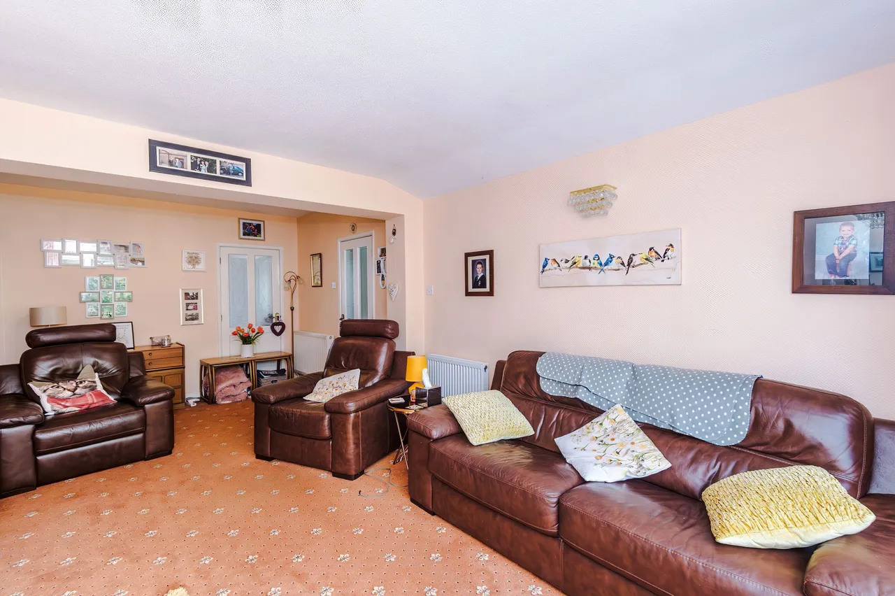 Eskdale Road, Ashton-In-Makerfield, Wigan, Wigan, WN4 8BG, photo 22