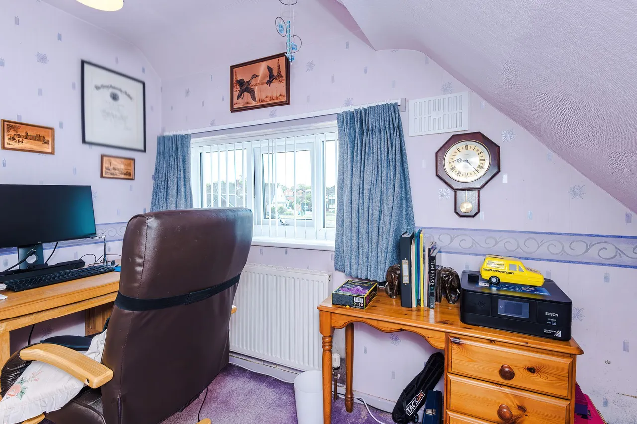 Eskdale Road, Ashton-In-Makerfield, Wigan, Wigan, WN4 8BG, photo 35