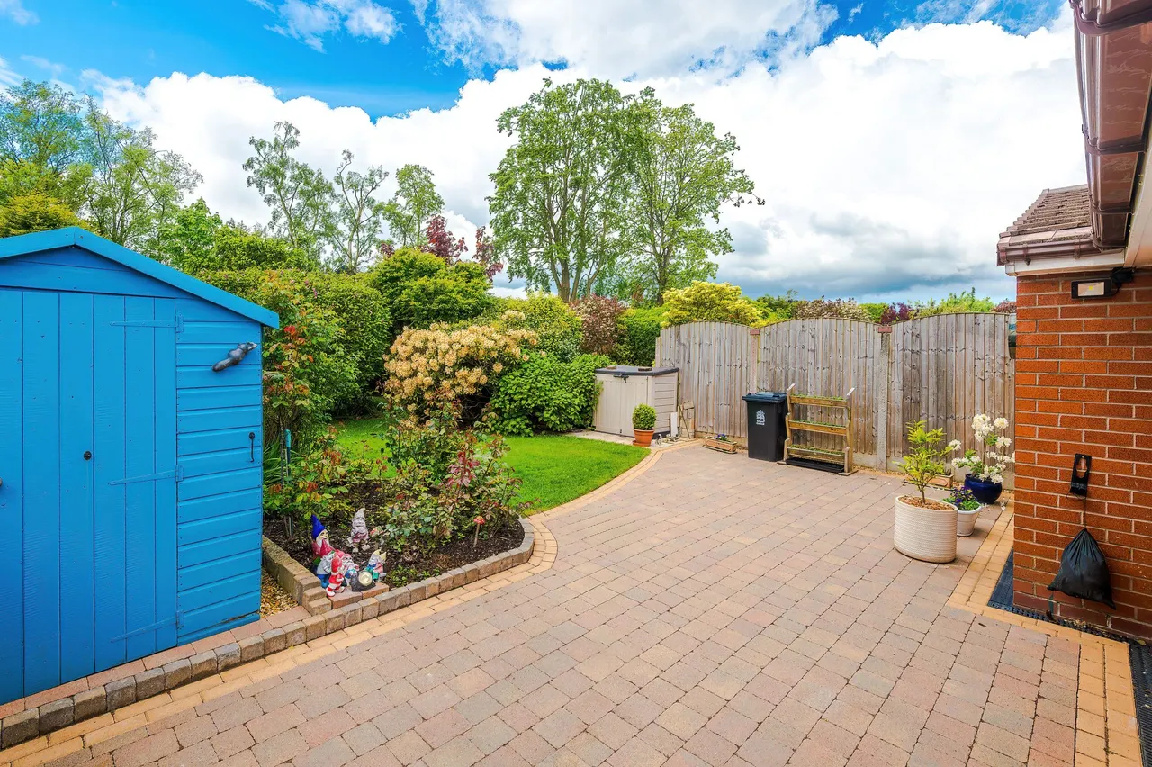 Eskdale Road, Ashton-In-Makerfield, Wigan, Wigan, WN4 8BG, photo 42
